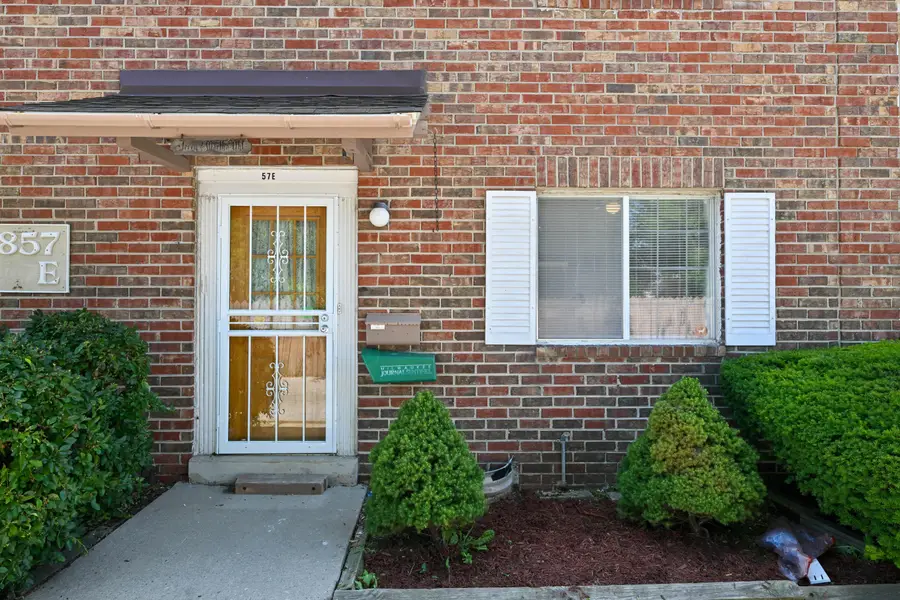 7857 N 60th St, Milwaukee, WI 53223 - #2