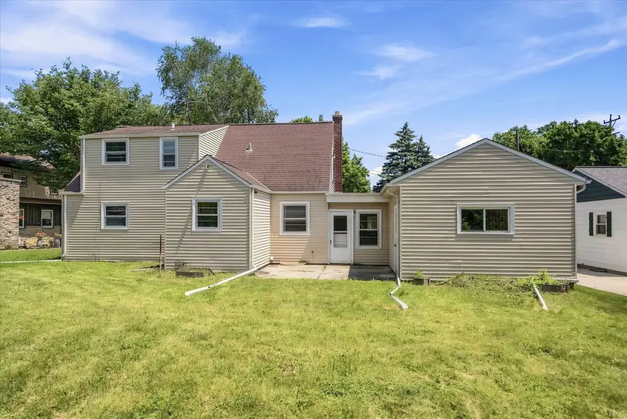 1109 11th Ave, Grafton, WI 53024 - #2
