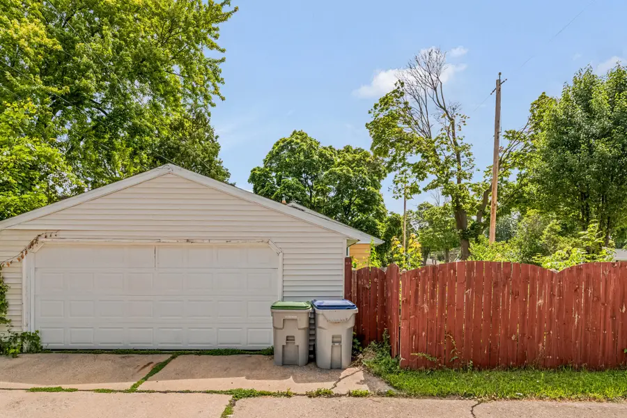 5903 N 79th St, Milwaukee, WI 53218 - #3