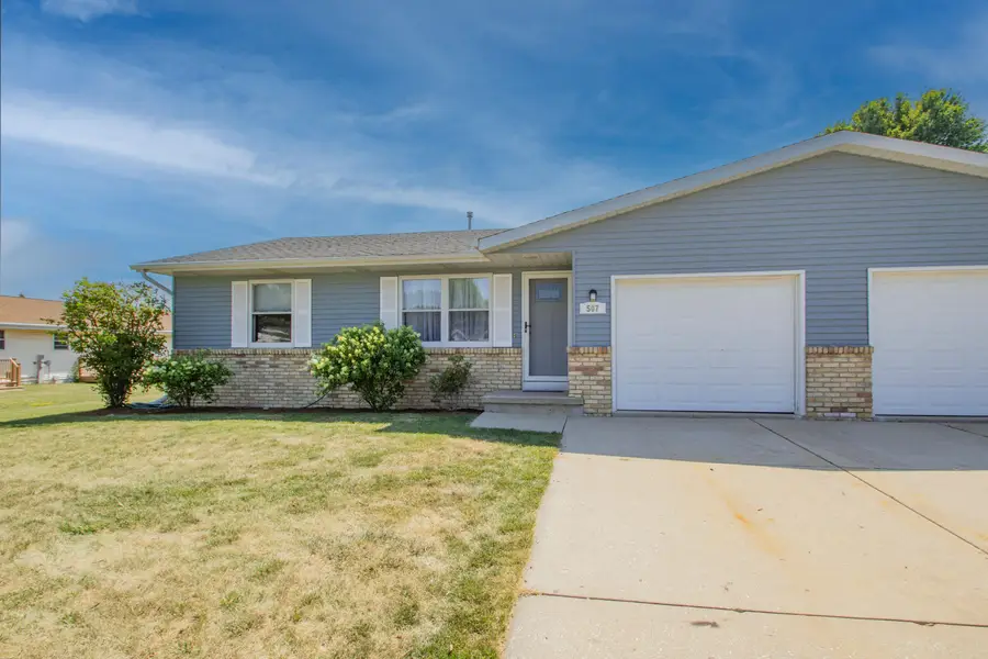 505 N Votech Dr, Watertown, WI 53098 - #2