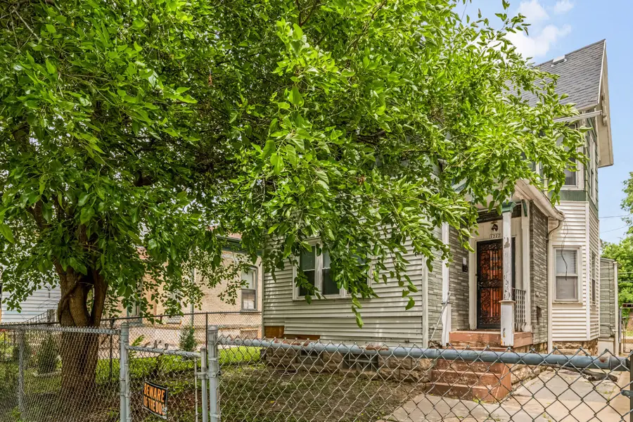 1222 W Washington St, Milwaukee, WI 53204 - #2