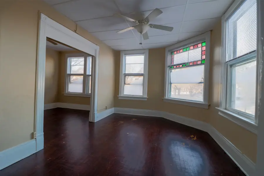 1801 W Meinecke Ave, Milwaukee, WI 53206 - #2