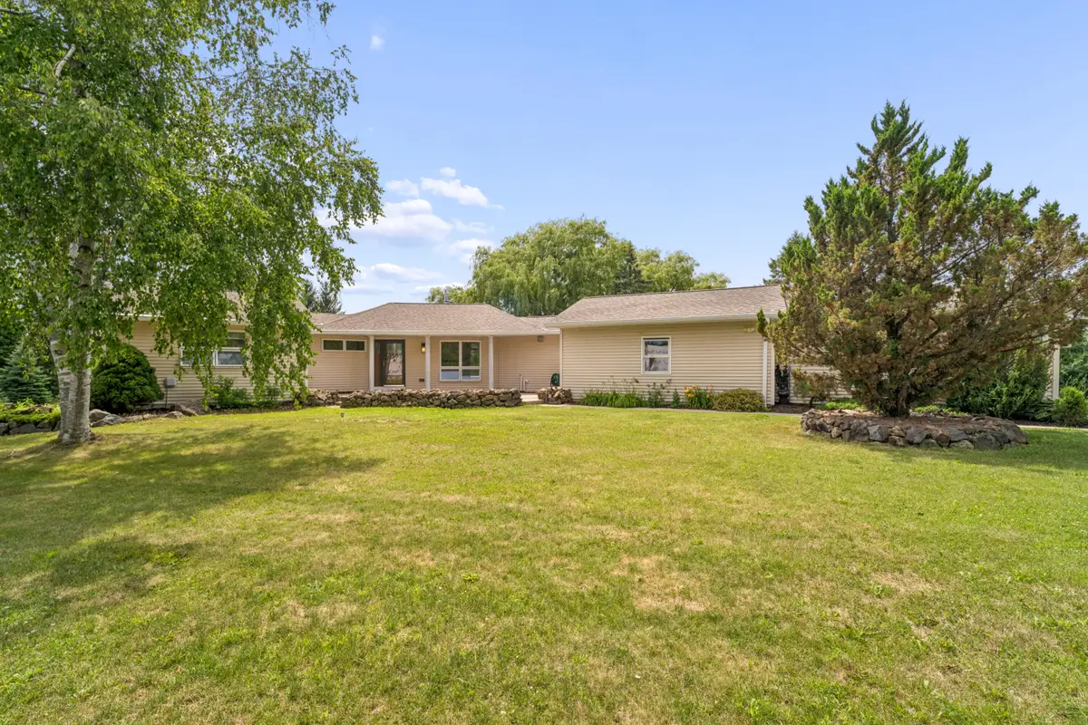 N1998 N River Rd, Auburn, WI 53010 - #1