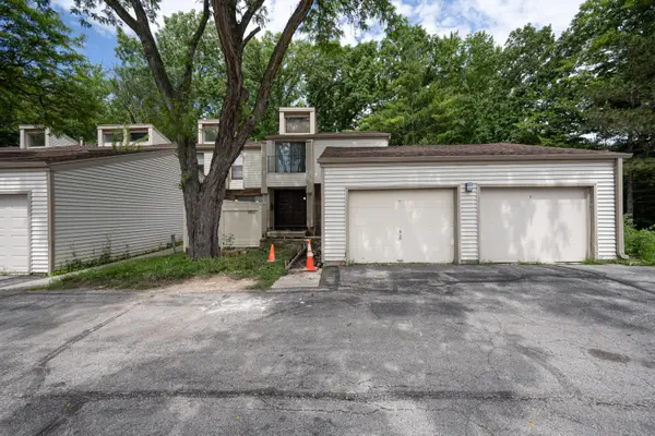 9012 N 70th St, Milwaukee, WI 53223