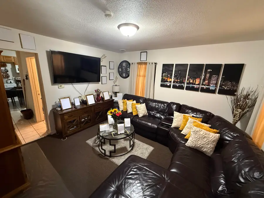2544 S 6th St, Milwaukee, WI 53215 - #3
