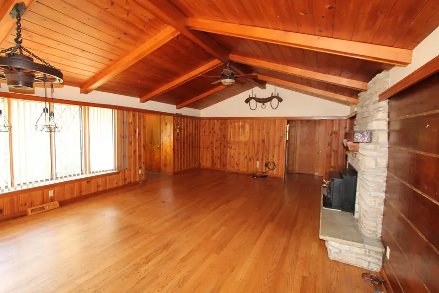 29308 Durand Ave, Burlington, WI 53105 - #2