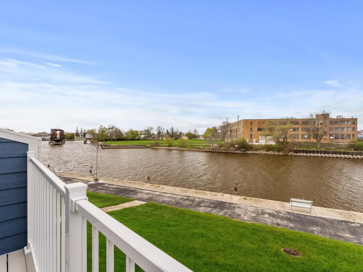 1609 16th St, Two Rivers, WI 54241 - #1