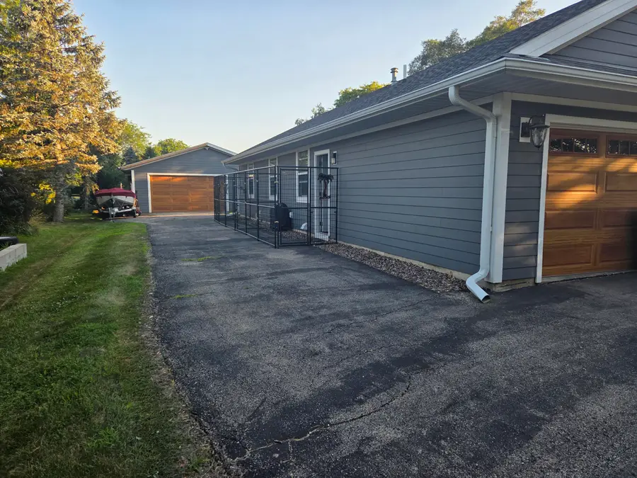 26423 S Wind Lake Rd, Wind Lake, WI 53185 - #3