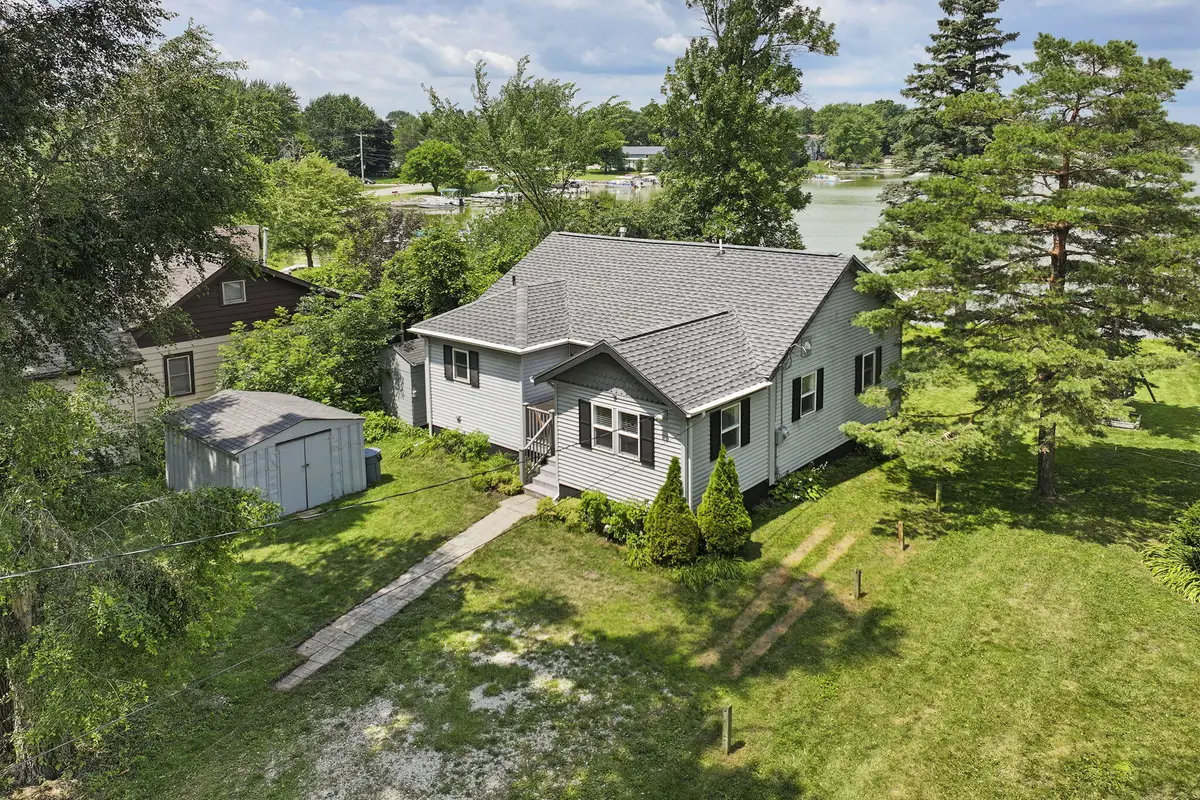 24312 Peninsula Dr, Eagle Lake, WI 53139 - #1