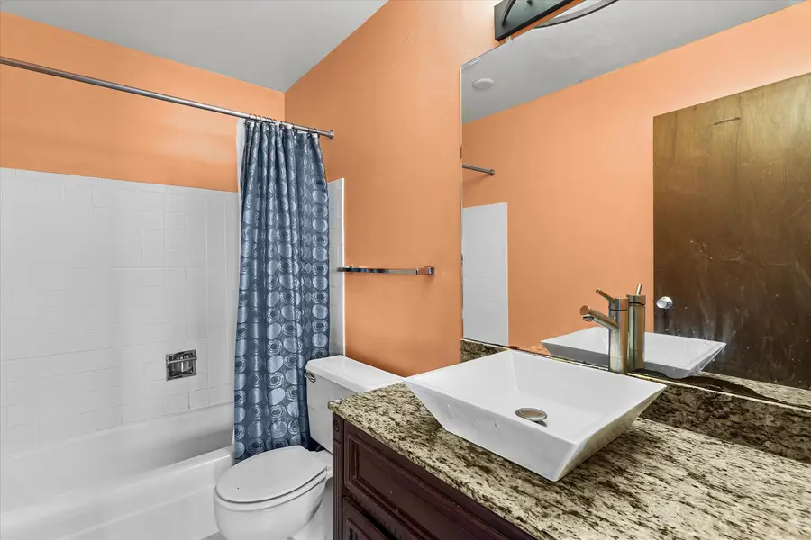 9143 N 70th St, Milwaukee, WI 53223 - #2