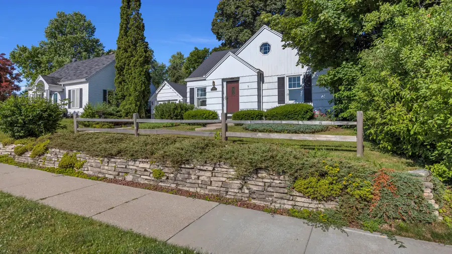 1524 N 29th St, Sheboygan, WI 53081 - #2