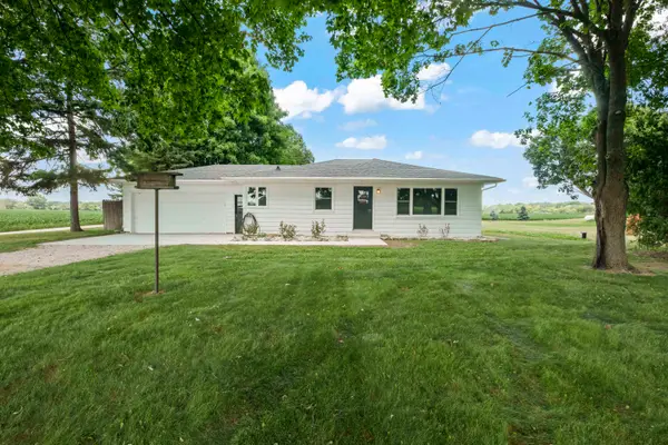W196 County Road Cw, Ixonia, WI 53036