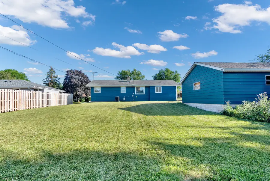 5704 Bradford Ave, Caledonia, WI 53406 - #2
