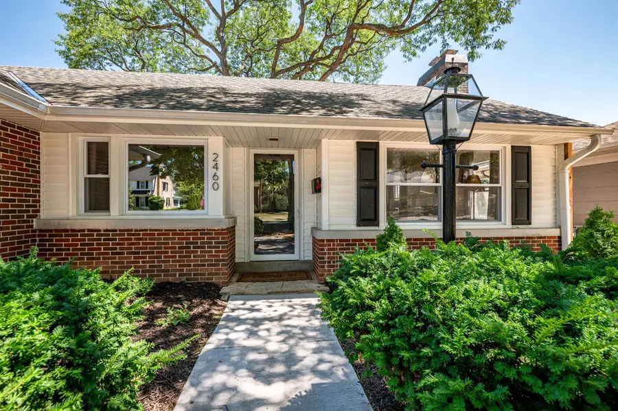 2460 N 95th St, Wauwatosa, WI 53226 - #2