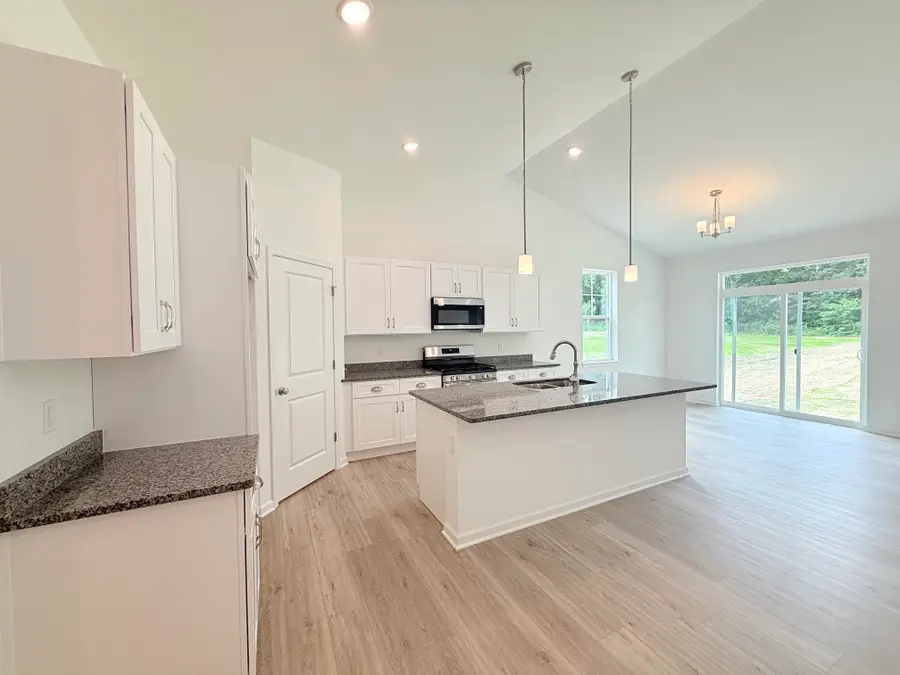 1578 Meadowview Ct, Whitewater, WI 53190 - #3