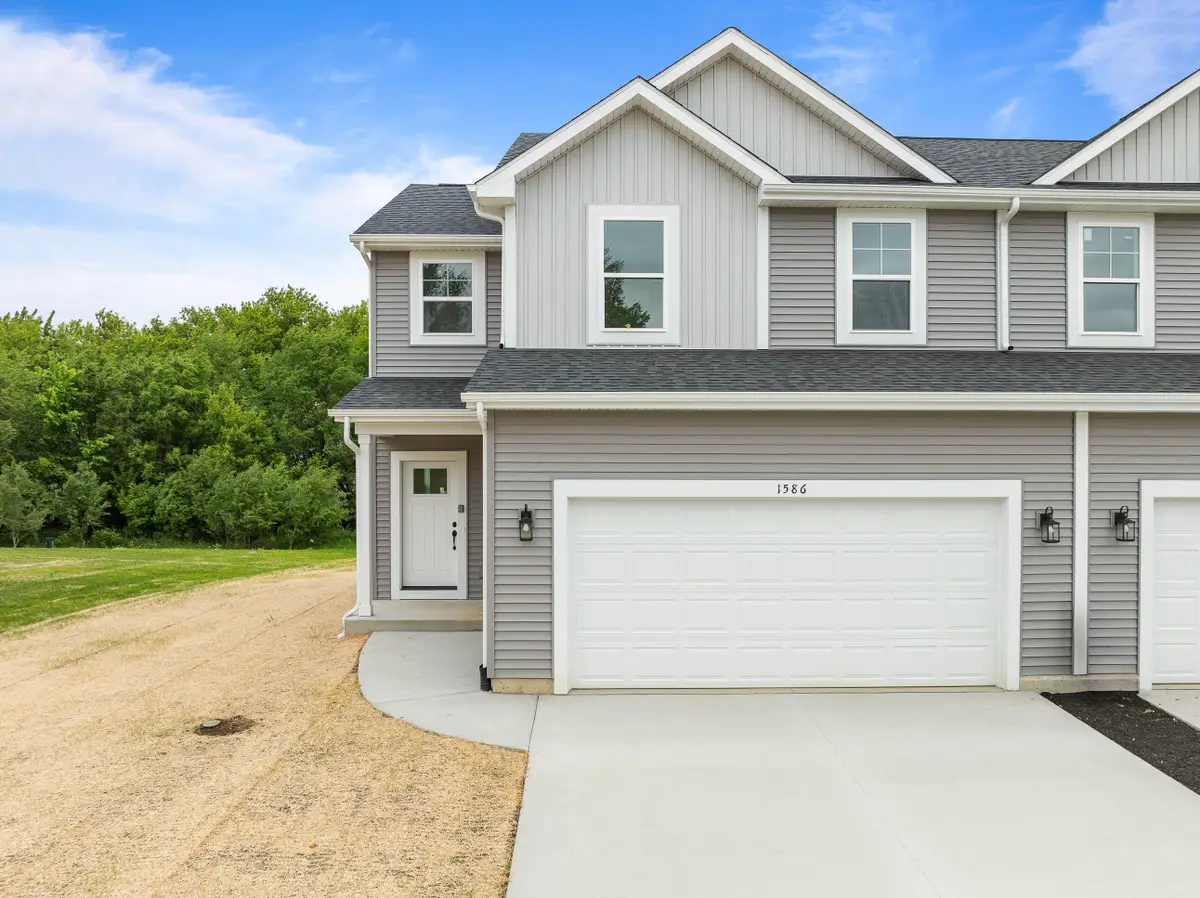 1567 Meadowview Ct, Whitewater, WI 53190 - #1