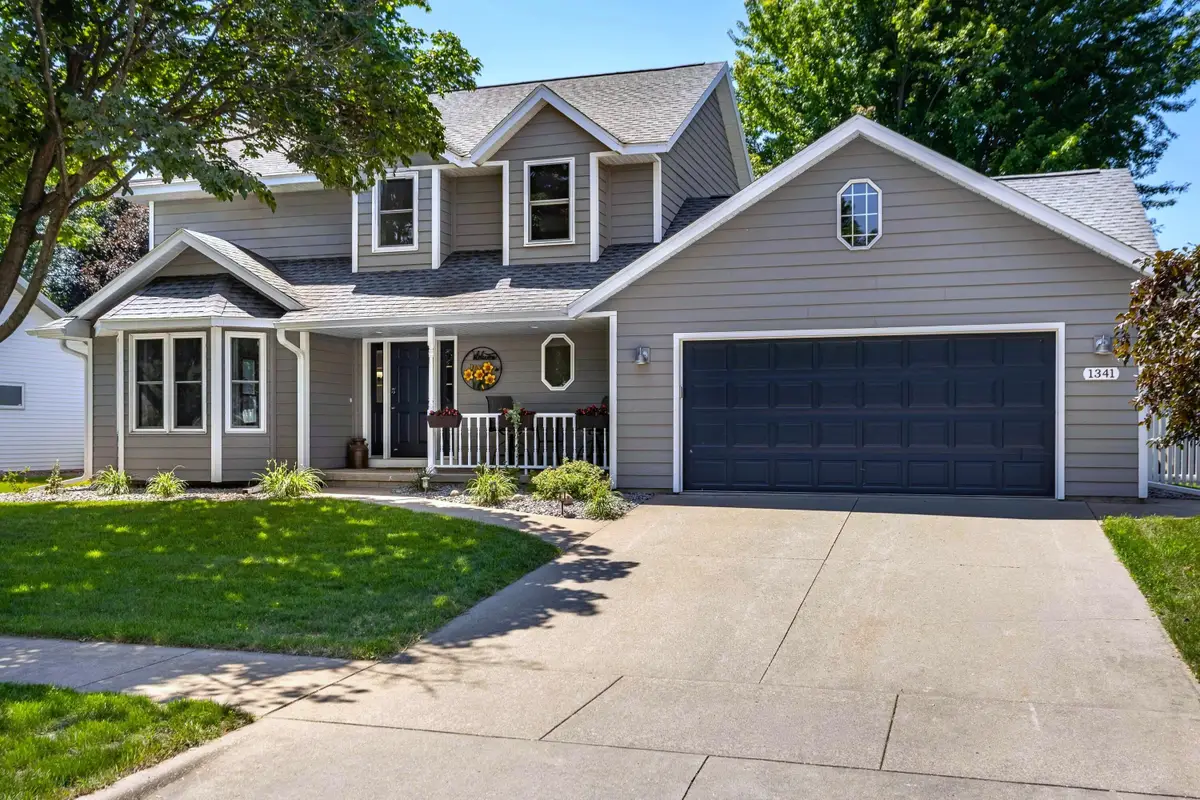 1341 4th Ave N, Onalaska, WI 54650 - #1