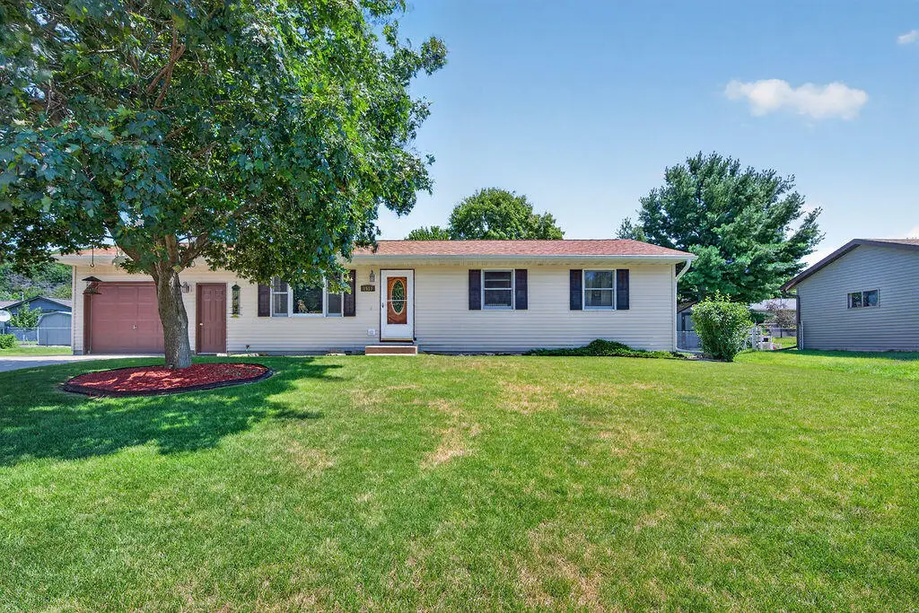 1513 Holley St, Holmen, WI 54636 - #1
