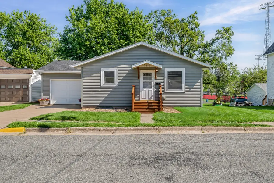 200 Highland St, Westby, WI 54667 - #2