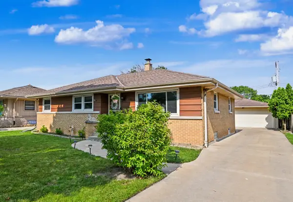 3246 S 86th St, Milwaukee, WI 53227