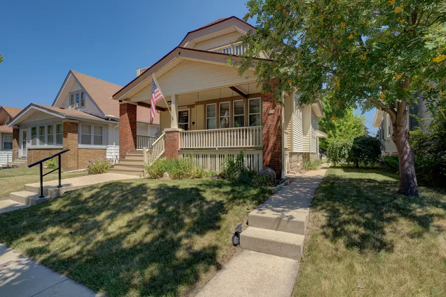 922 S 57th St, West Allis, WI 53214 - #2