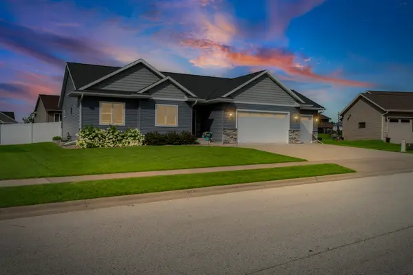 1514 Oakley Ln, Holmen, WI 54636