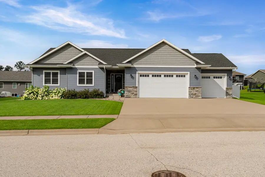 1514 Oakley Ln, Holmen, WI 54636 - #2