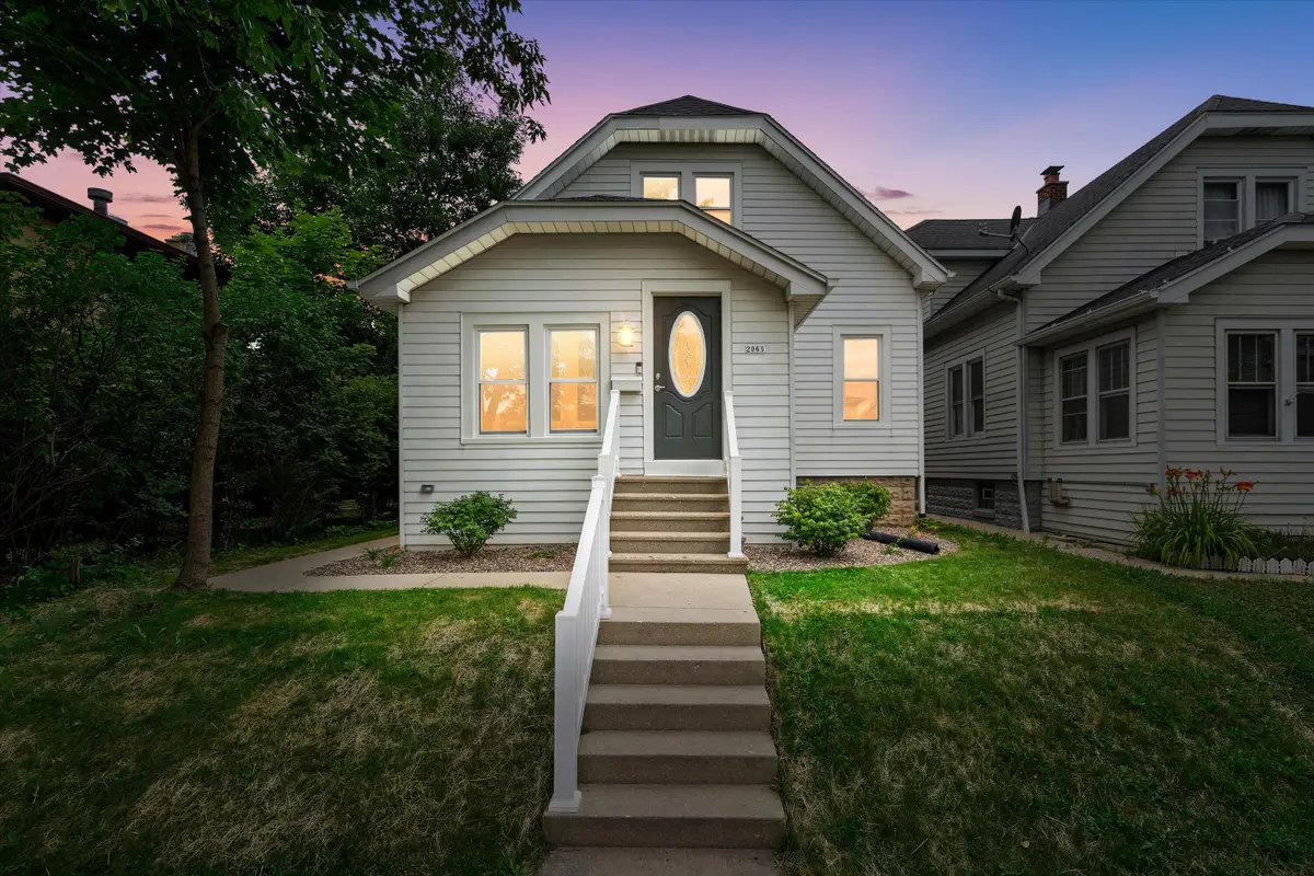 2065 S 70th St, West Allis, WI 53219 - #1