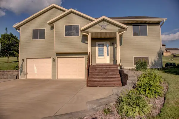 737 Arrowhead Blvd, Wilton, WI 54670