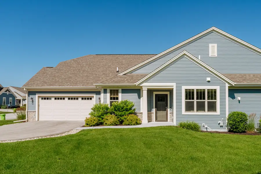 N55W35032 Coastal Ave, Oconomowoc, WI 53066 - #3