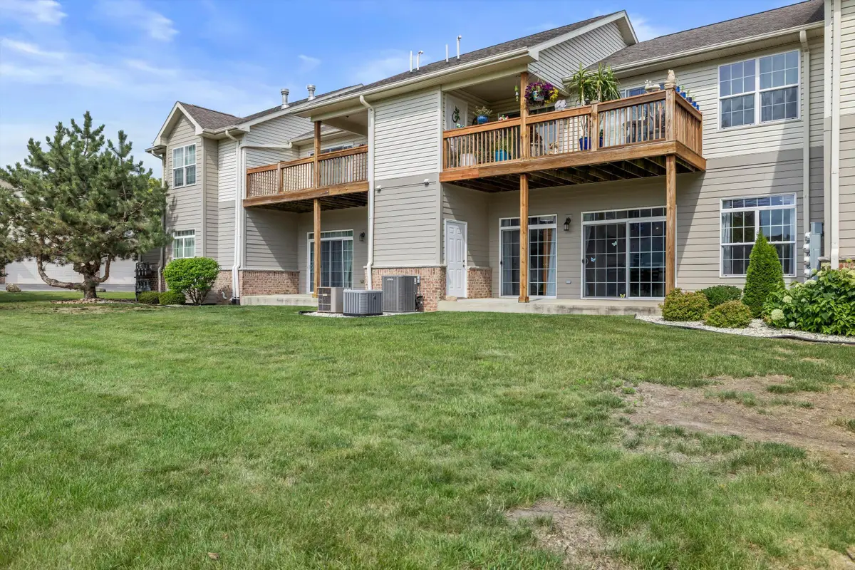6300 44th St, Somers, WI 53144 - #1
