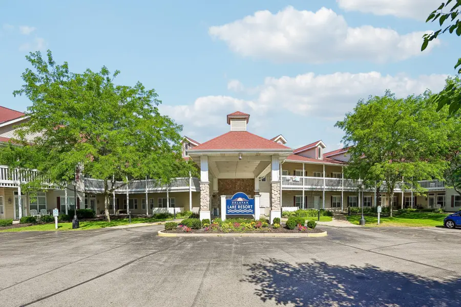 1505 S Shore Dr, Delavan, WI 53115 - #2