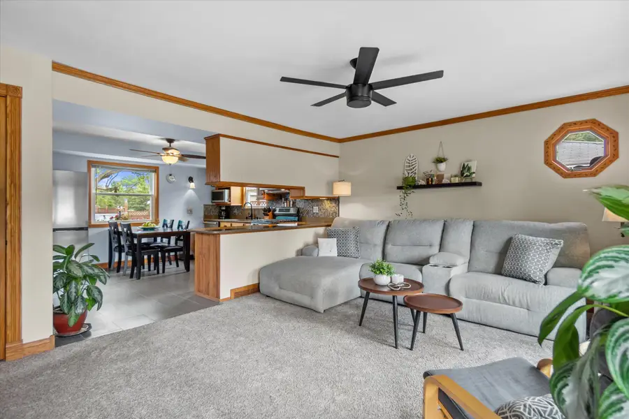 3250 S 105th St, West Allis, WI 53227 - #3