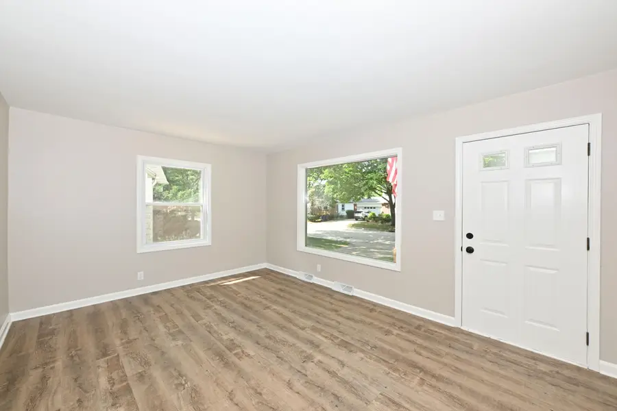 1020 S 111th St, West Allis, WI 53214 - #2