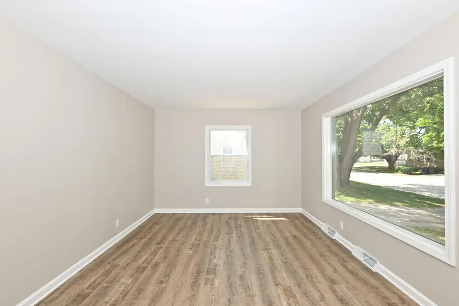 1020 S 111th St, West Allis, WI 53214 - #3