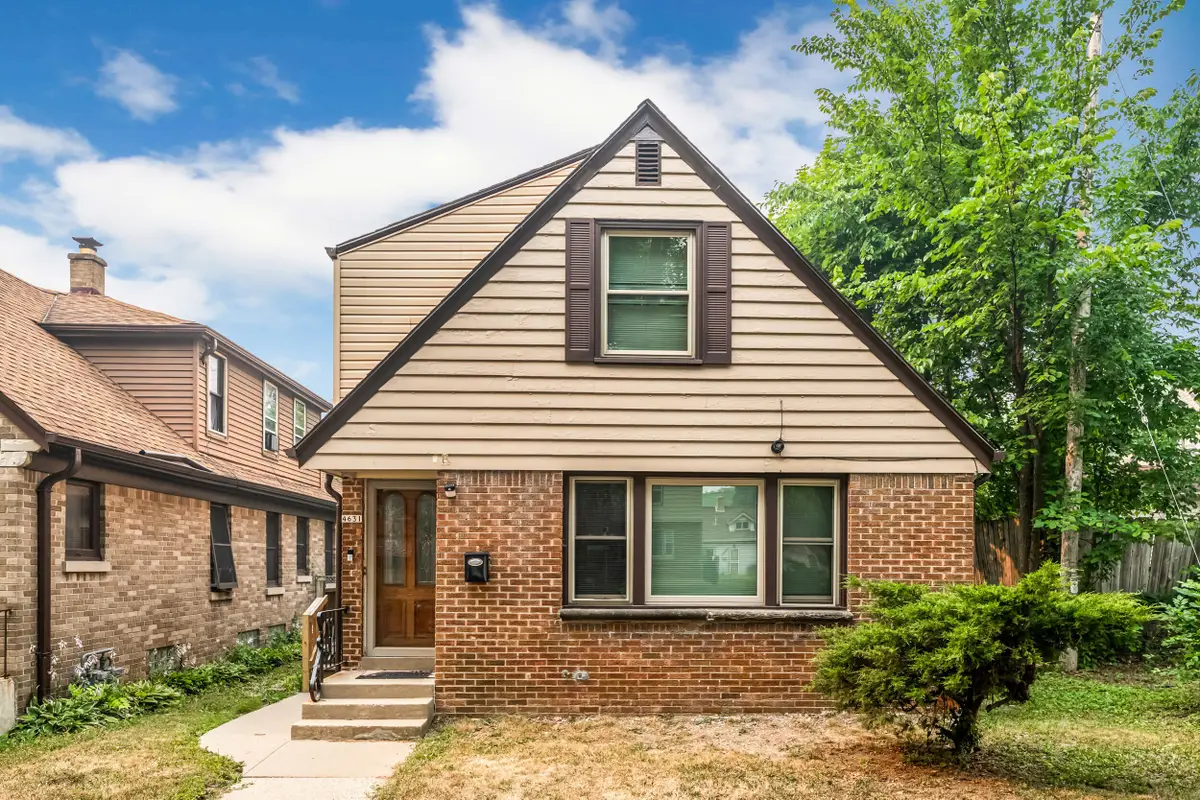 4631 W Keefe Ave, Milwaukee, WI 53216 - #1
