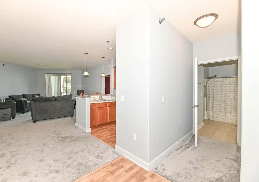 4130 S Lake Dr, Saint Francis, WI 53235 - #2