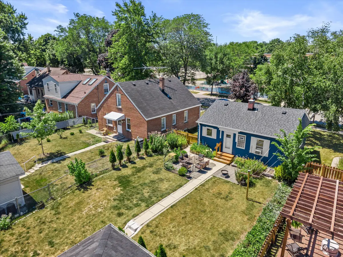 2966 N 80th St, Milwaukee, WI 53222 - #1