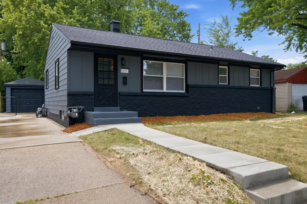 8233 W Lancaster Ave, Milwaukee, WI 53218 - #1