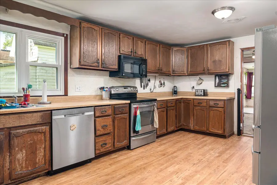 733 Long Ct, Sparta, WI 54656 - #2