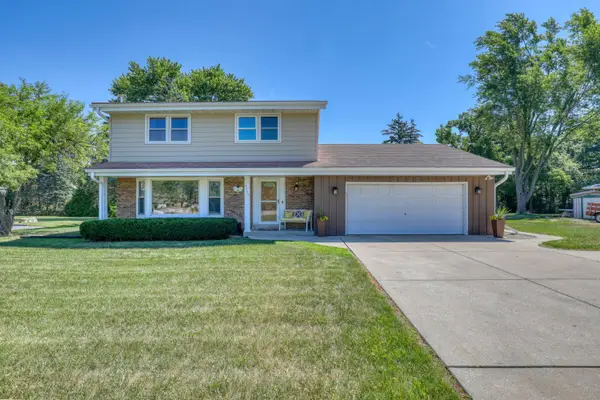3700 N Calhoun Rd, Brookfield, WI 53005