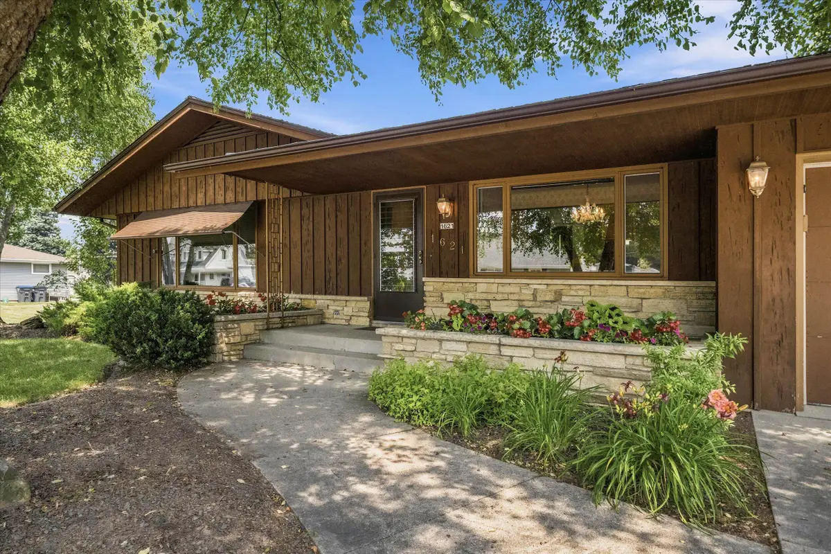 1621 N 29th St, Sheboygan, WI 53081 - #1