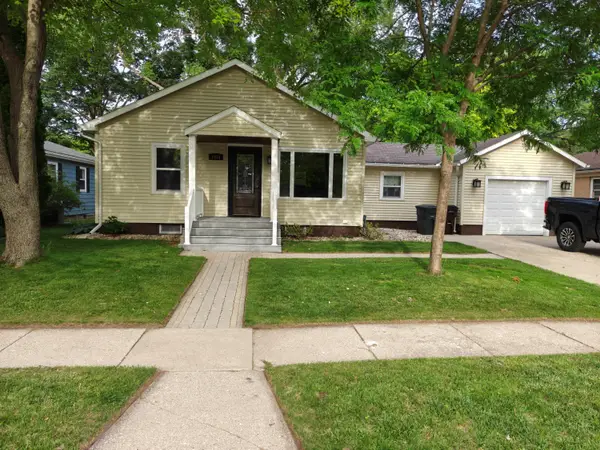 1934 N Center St, East Troy, WI 53120
