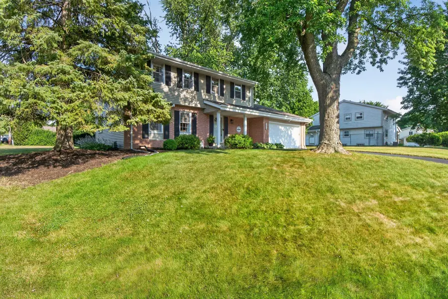 2470 Lionel Ct, Brookfield, WI 53045 - #3