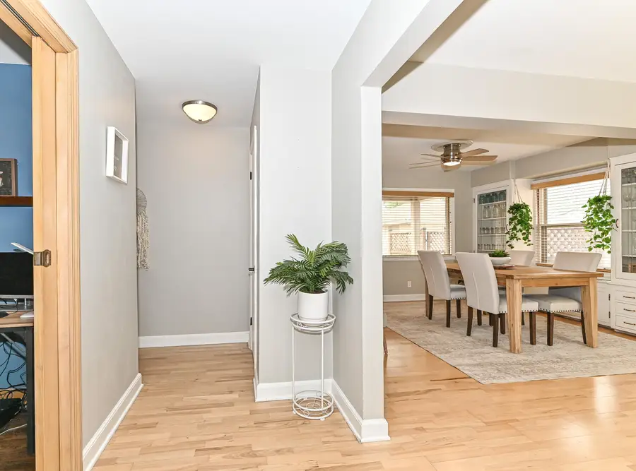 306 N Pinecrest St, Milwaukee, WI 53208 - #3
