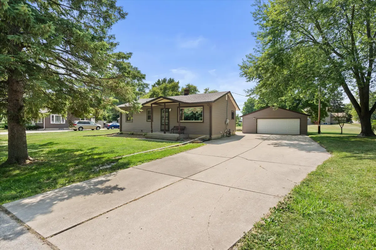 10549 S 4th Ave, Oak Creek, WI 53154 - #1