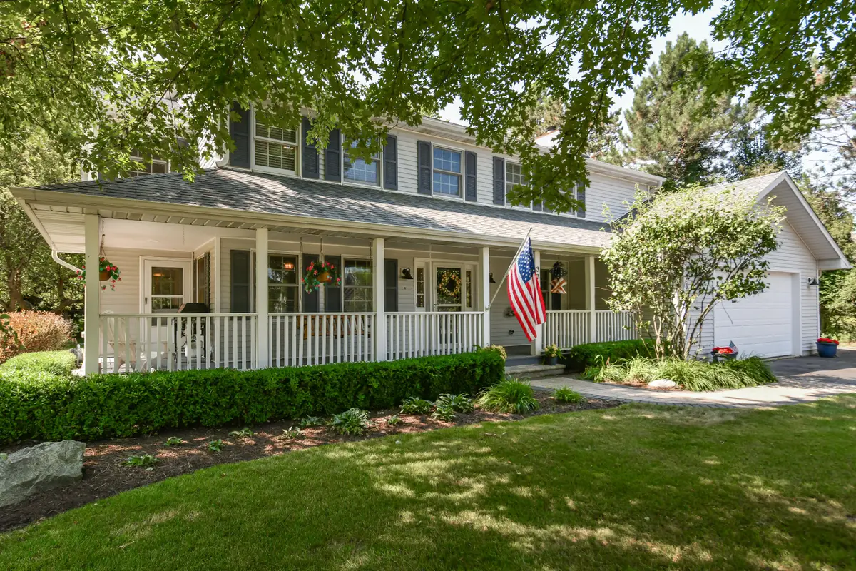 371 Frost Dr, Williams Bay, WI 53191 - #1