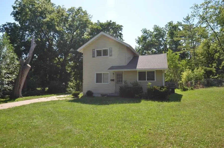 562 S Franklin St, Whitewater, WI 53190 - #2