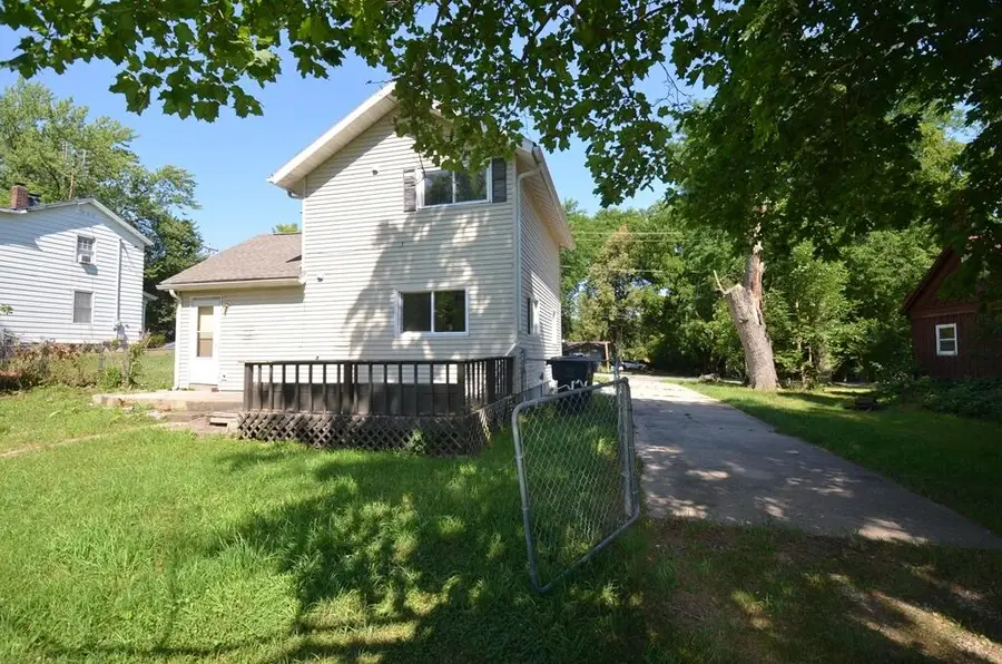 562 S Franklin St, Whitewater, WI 53190 - #3