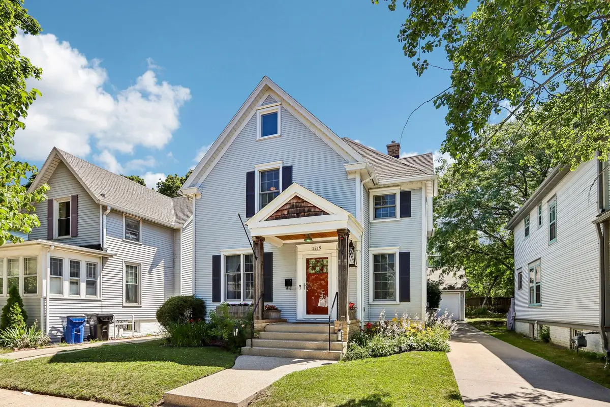 1719 Park Ave, Racine, WI 53403 - #1